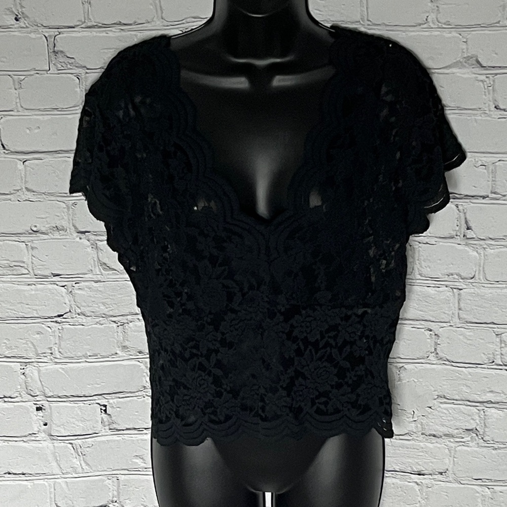 Chic Black Lace Blouse for Women